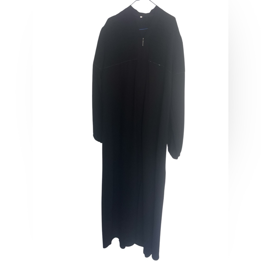 Abaya black color